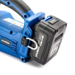 Hyundai Cordless 4Ah Chainsaw, 20v Lithium Ion, Brushless, Li-ion | HY2190 -Home Tools Store 20308 51745 c65a5a2b 4b87 4d07 850a b371a2346883