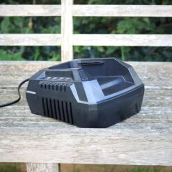 Hyundai HYCH405 40V Garden Machinery Fast Charger -Home Tools Store 23667 54239 d6d2c3a5 25cb 4eac a96d 807b2322163c