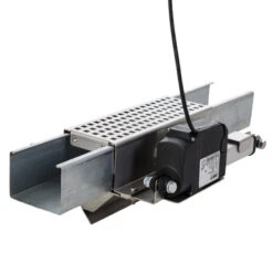 Automatic Chain Feeder Cleaner - ‘Automatic Flushing For Chain Feeders’